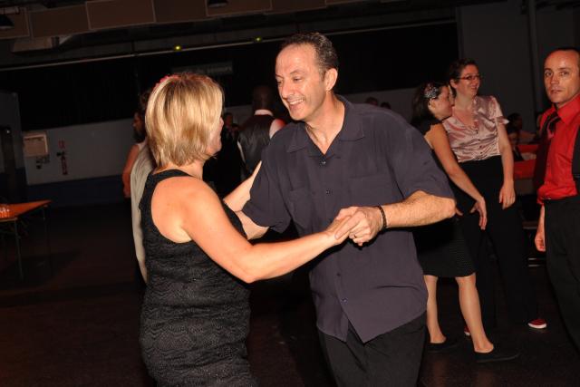 min 2010 11 13 fous swing 383